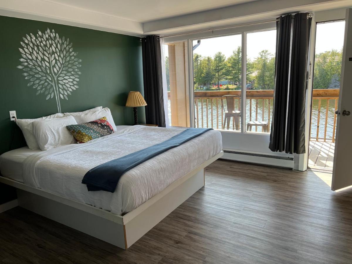 Kit Wat Motel & Marina Sauble Beach Exterior foto