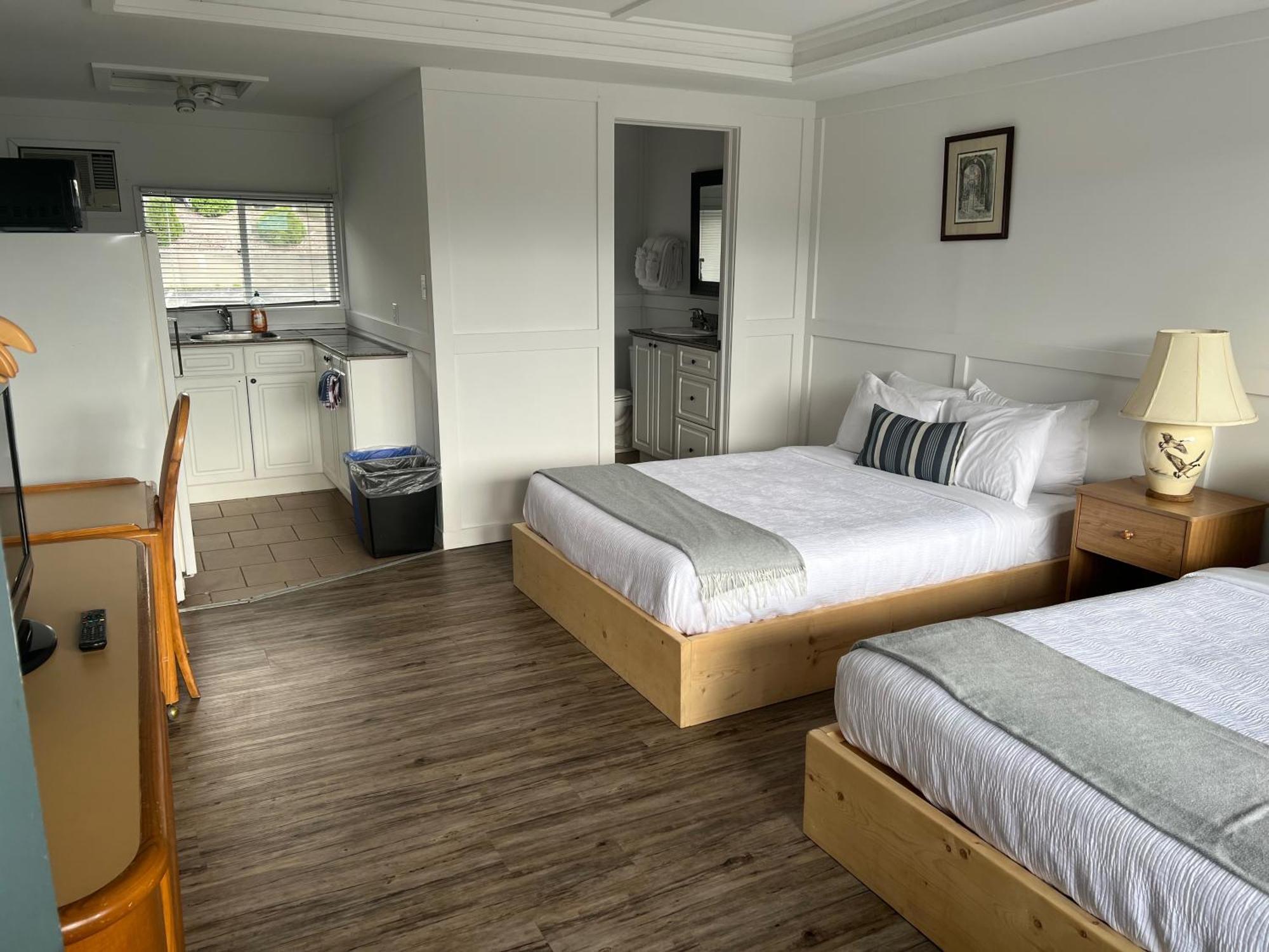 Kit Wat Motel & Marina Sauble Beach Exterior foto