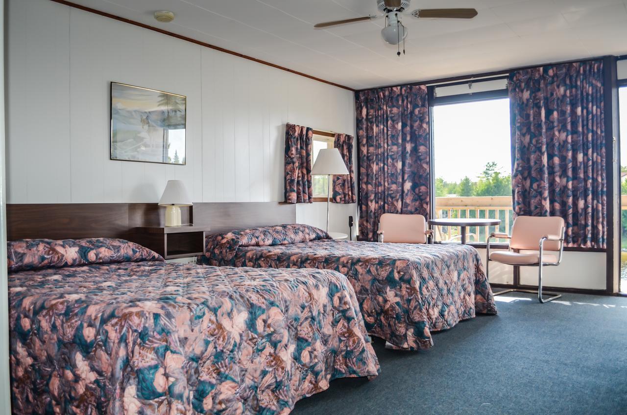 Kit Wat Motel & Marina Sauble Beach Exterior foto